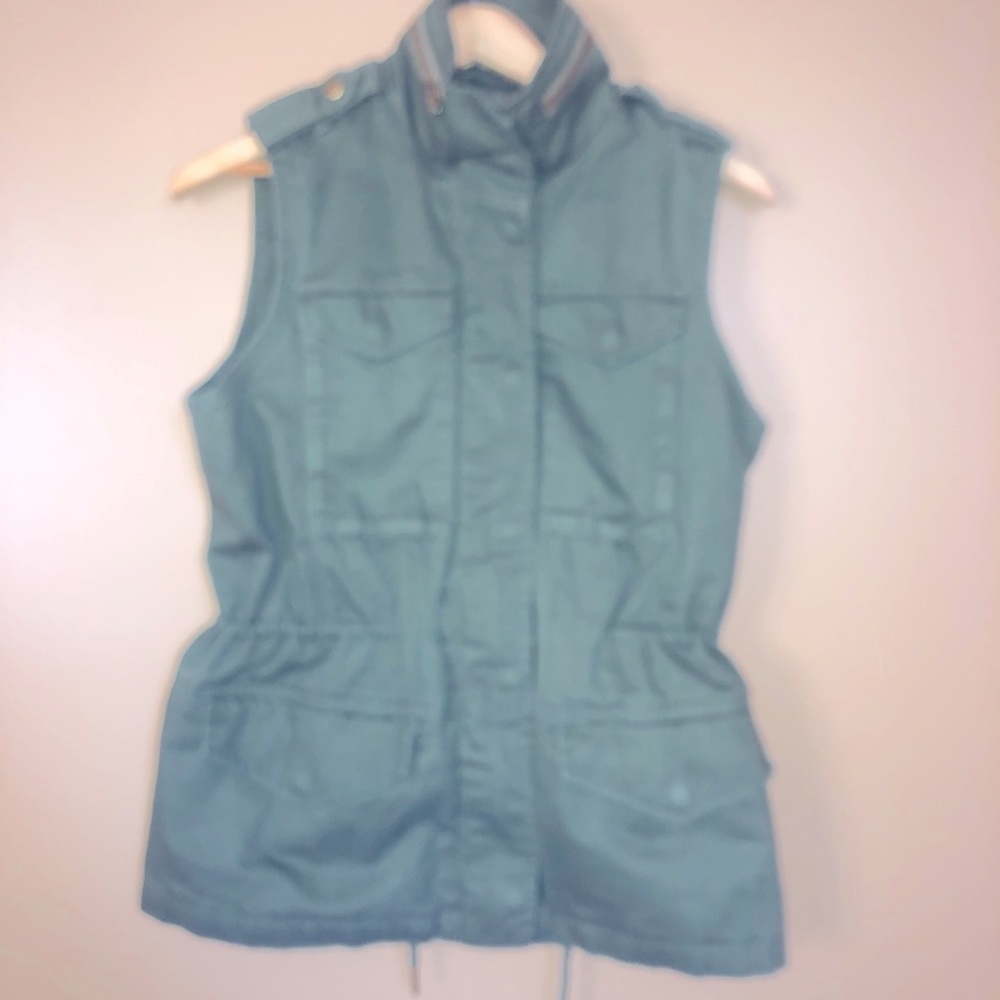 Vero Moda Military-style utility Vest army green S